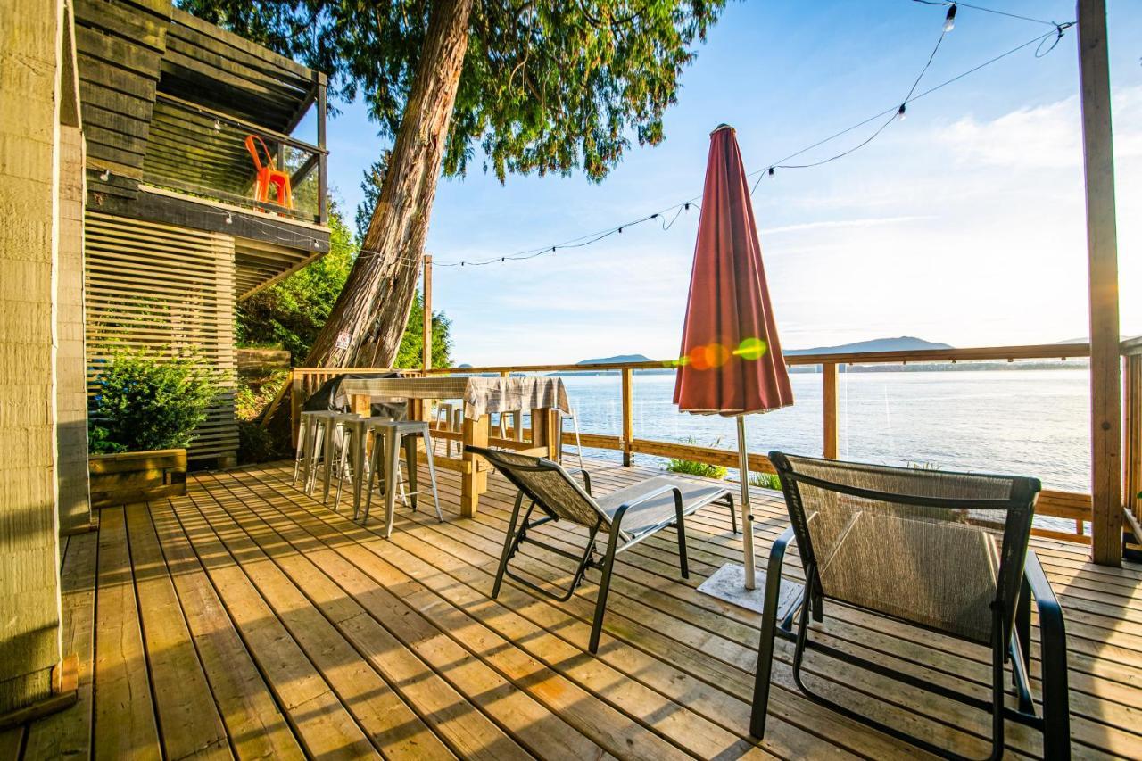 Waterfront Cottage With Superb Coastline Views West Vancouver Exteriér fotografie